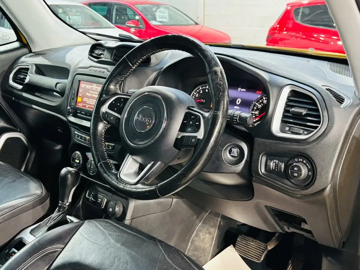 2016-jeep-renegade-14-multiair-ii-limited-168bhp-4x4-1368cc-auto-big-13
