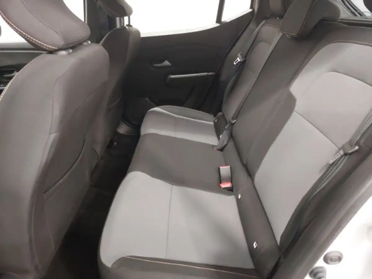 2024-dacia-sandero-stepway-10-tce-extreme-90bhp-big-5
