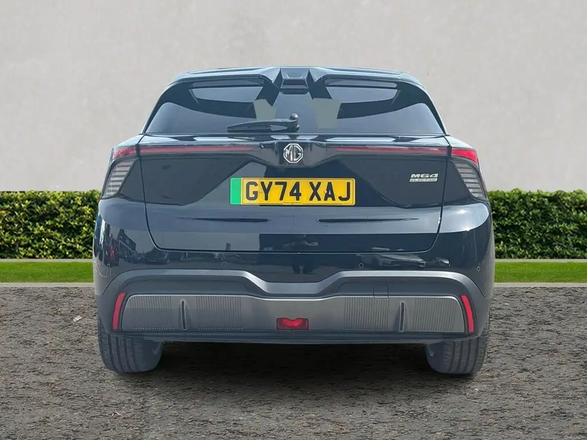 2025-mg-mg4-e-trophy-ev-245ps-extended-big-3
