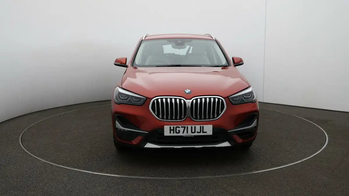 2021-bmw-x1-20-xdrive20i-xline-big-40