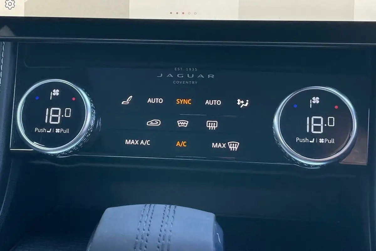 2021-jaguar-f-pace-30-d300-r-dynamic-se-mhev-big-48