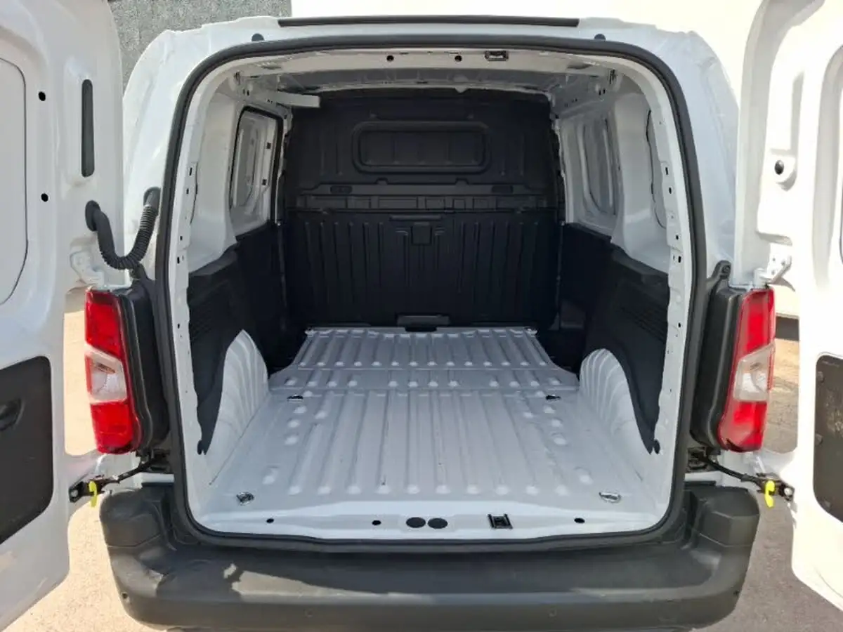2024-peugeot-partner-15-bluehdi-professional-100pseu6d-big-7