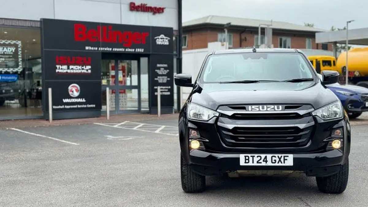 2024-isuzu-d-max-19td-dl20-double-auto-big-14