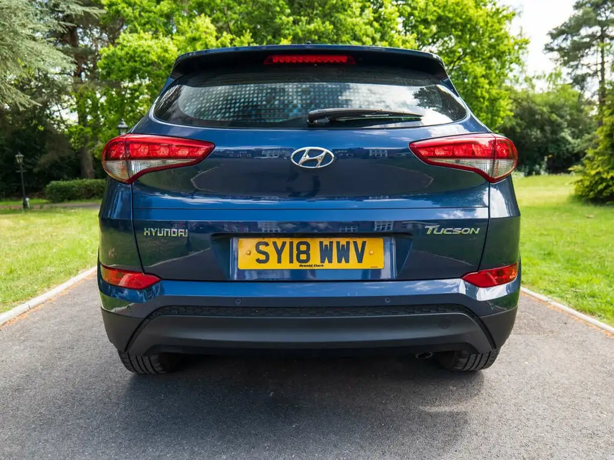 2018-hyundai-tucson-17crdi-blue-drive-se-nav-116ps-big-25