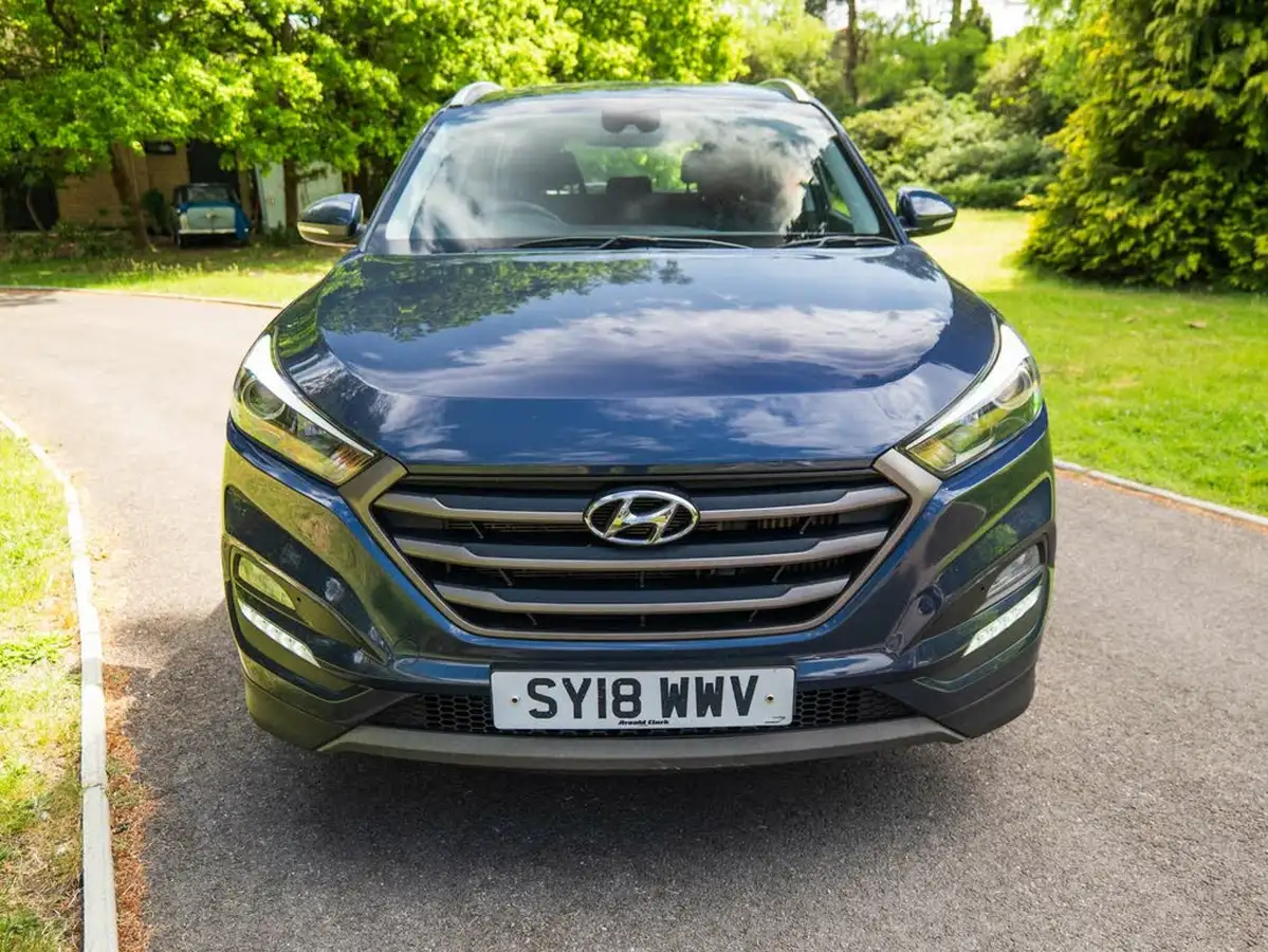 2018-hyundai-tucson-17crdi-blue-drive-se-nav-116ps-big-1