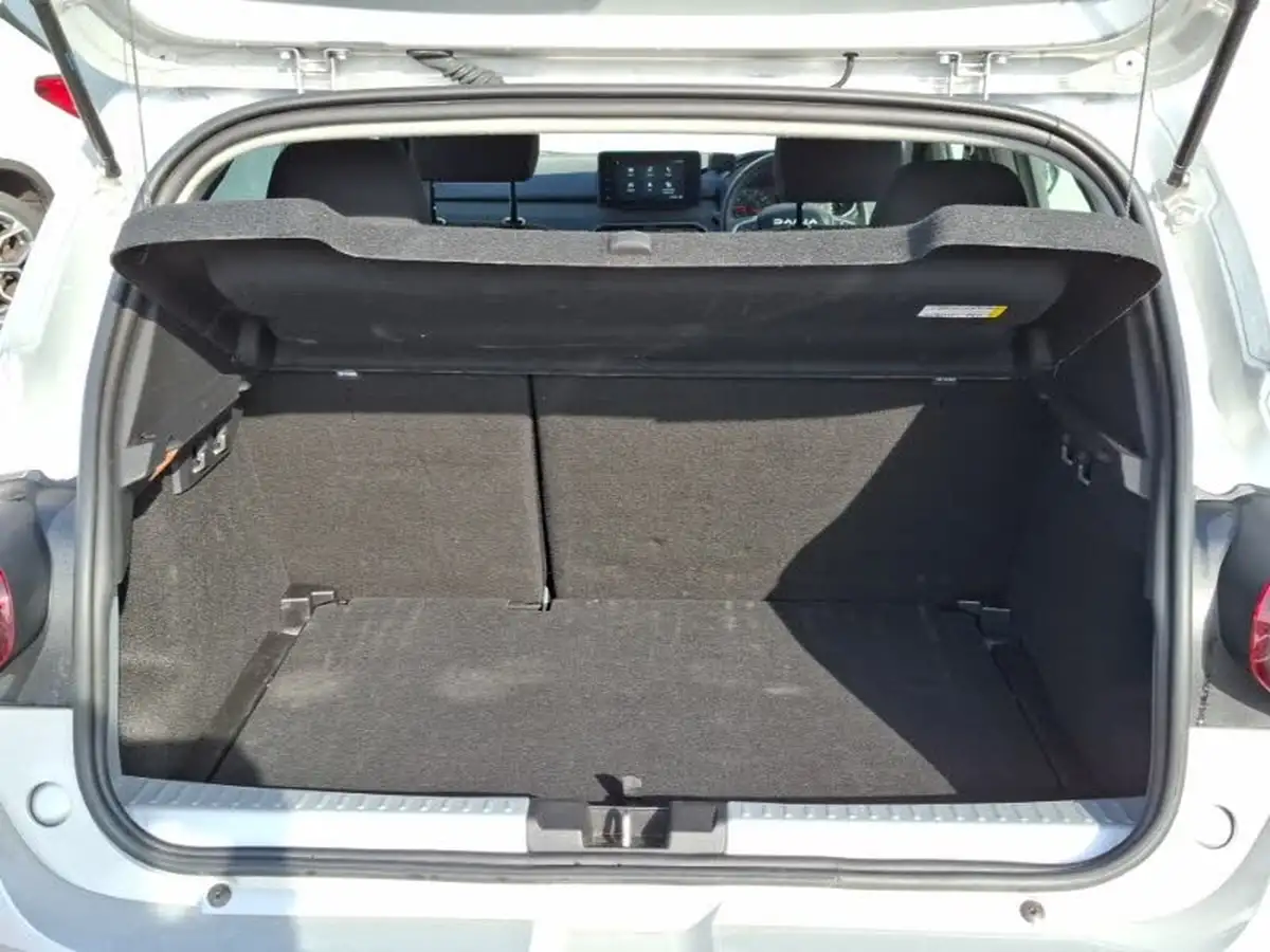 2023-dacia-sandero-stepway-10-tce-essential-90bhp-big-7