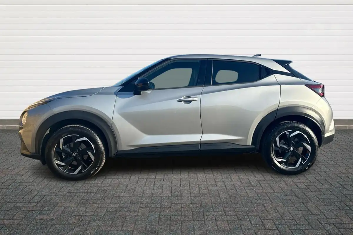 2024-nissan-juke-10-dig-t-n-connecta-dct-big-13