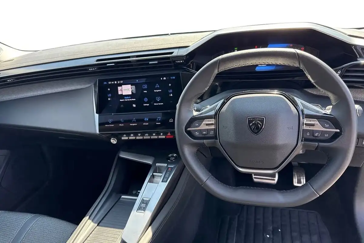 2024-peugeot-308-sw-12-puretech-allure-130ps-ss-eat8-big-17