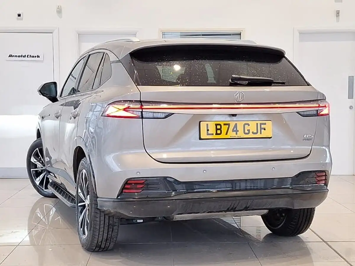 2024-mg-hs-15t-gdi-trophy-273ps-plug-in-hybrid-1496cc-auto-big-1