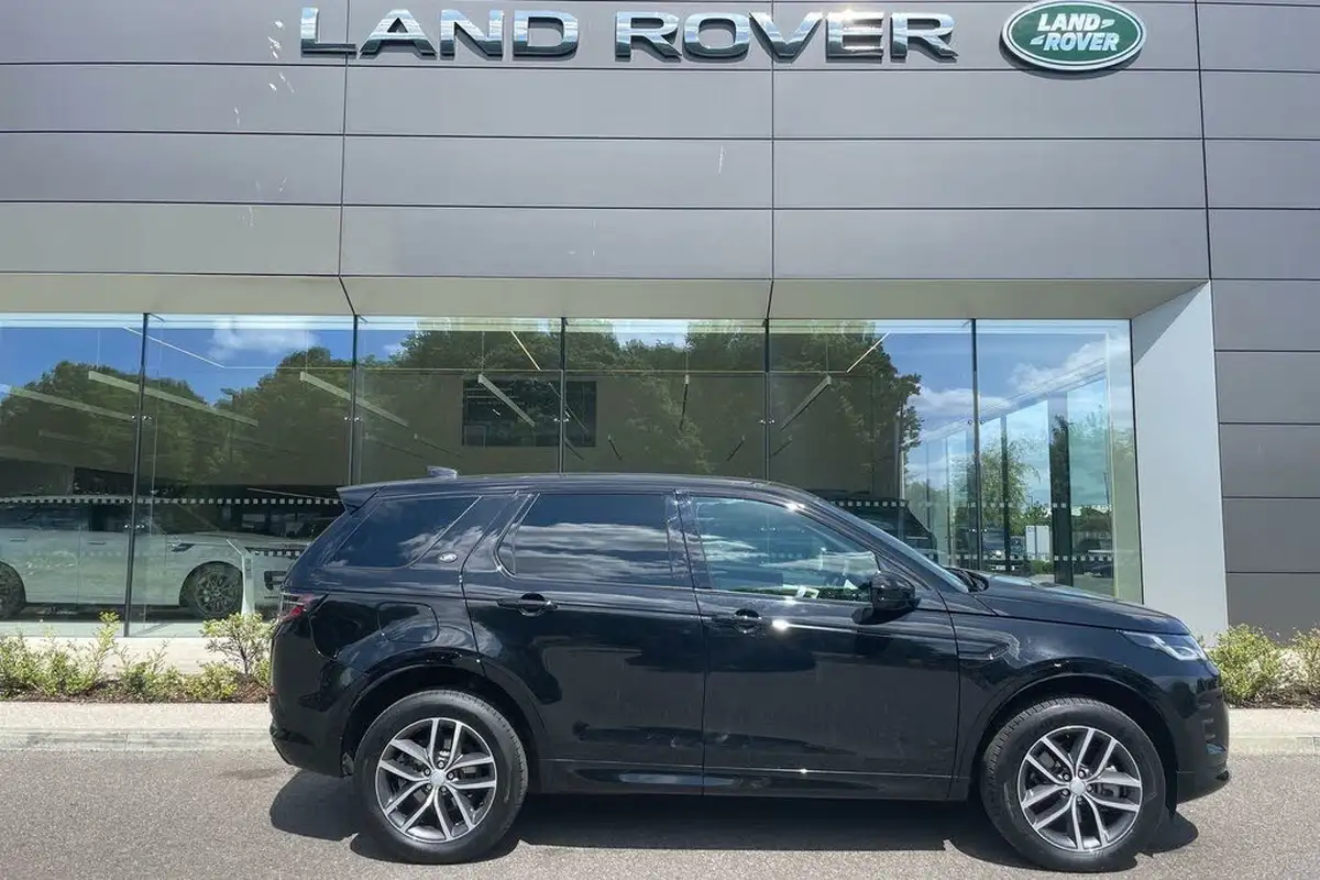 2024-land-rover-discovery-sport-15-p300e-dynamic-se-big-1