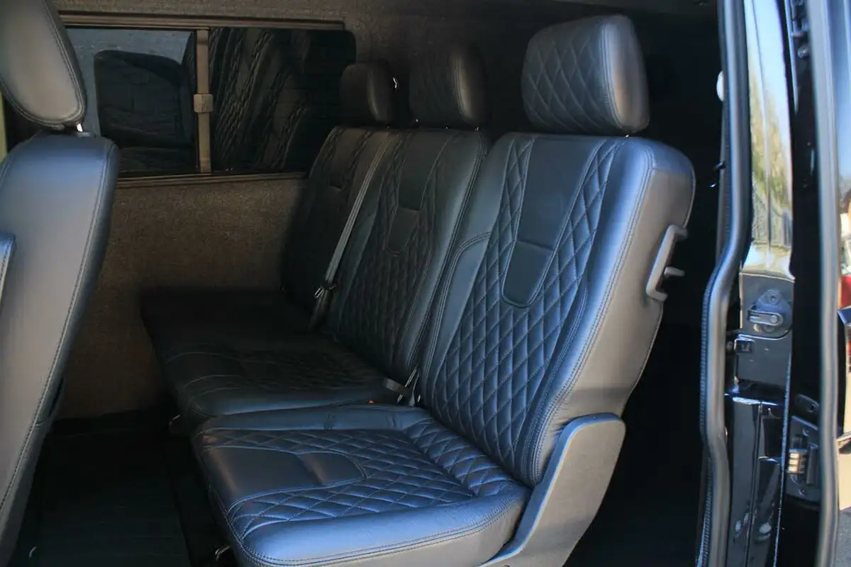 2019-volkswagen-transporter-big-9