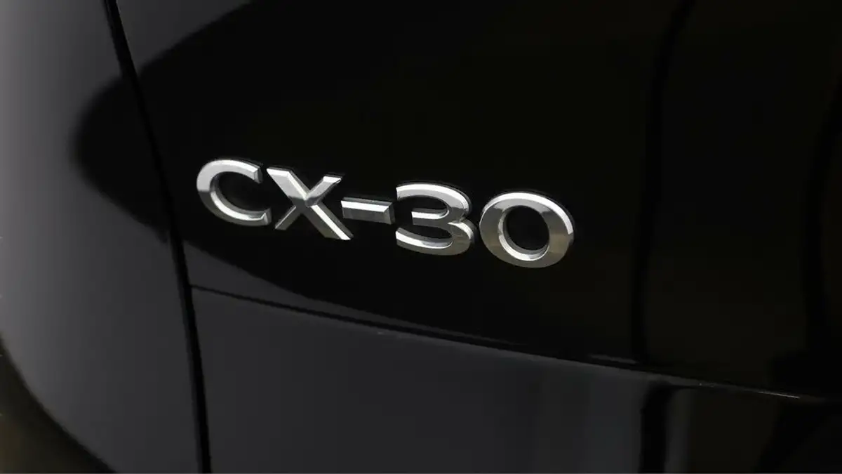 2021-mazda-cx-30-20-e-skyactiv-g-gt-sport-big-19