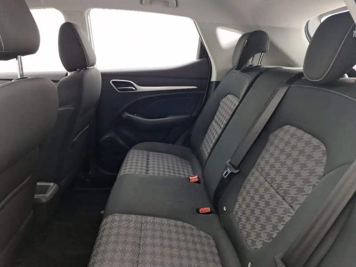 2020-mg-zs-suv-15-vti-tech-excite-106ps-big-5
