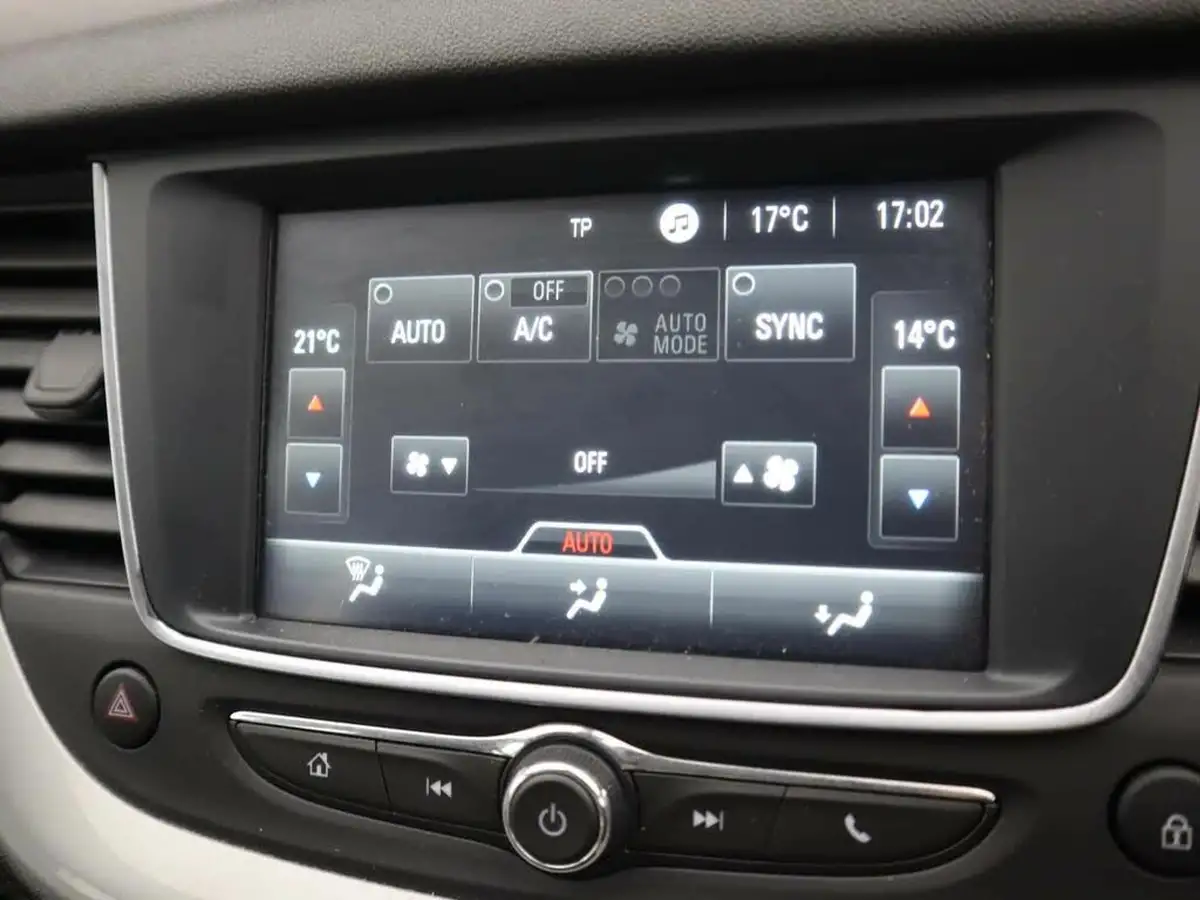 2019-vauxhall-grandland-x-12-se-big-22
