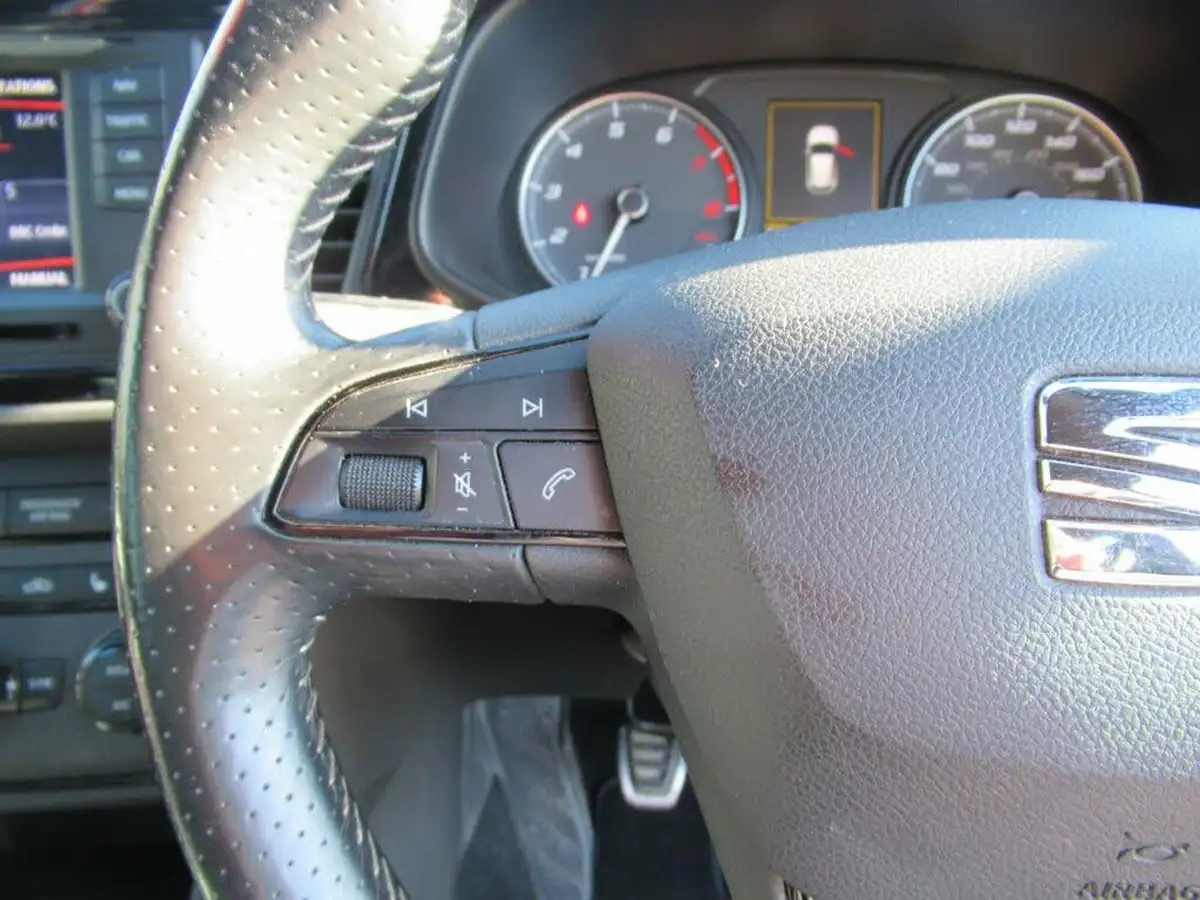 2014-seat-leon-20-cupra-280-ss-hatchback-5d-big-7