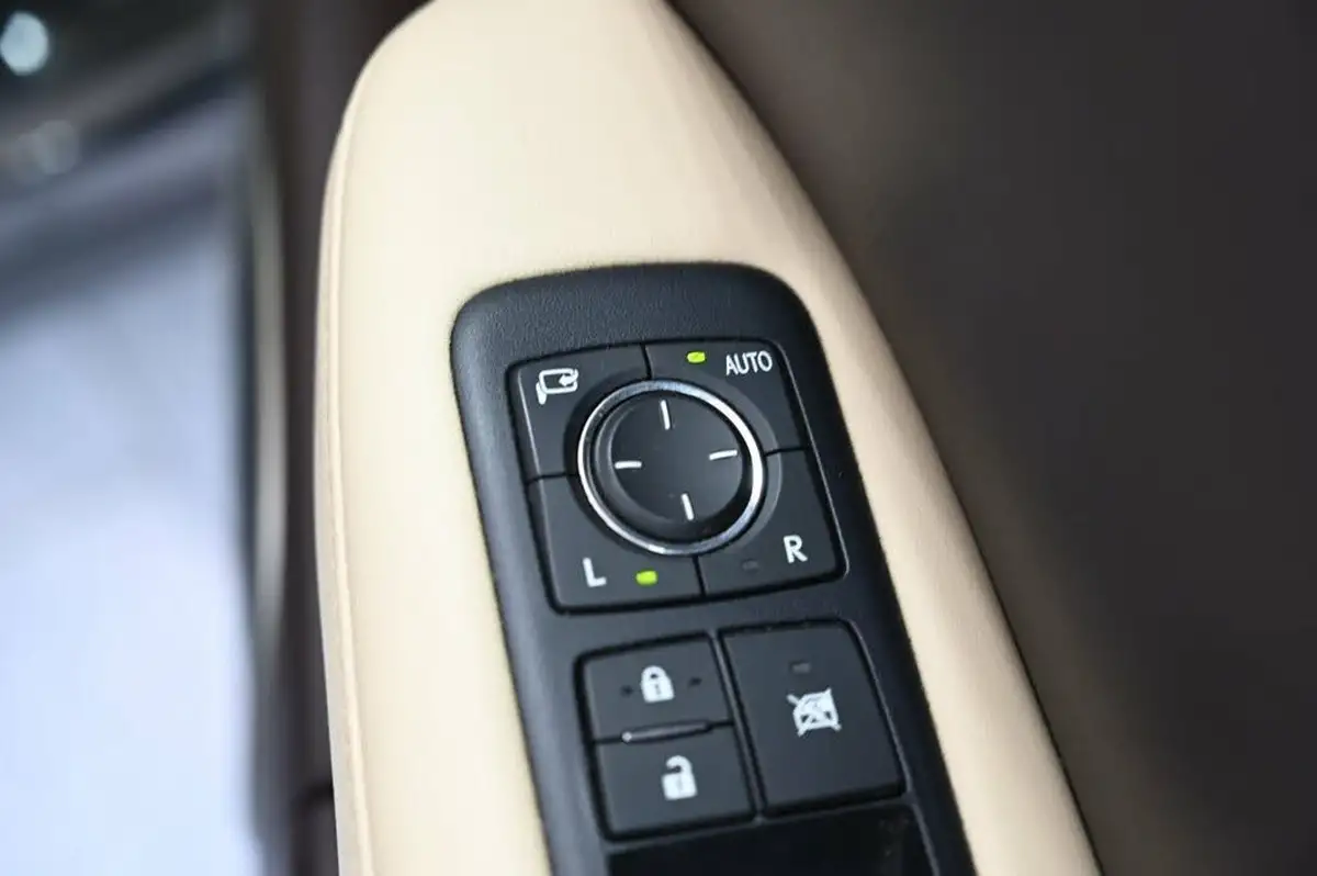 2019-lexus-rx-450h-35-rx-big-33