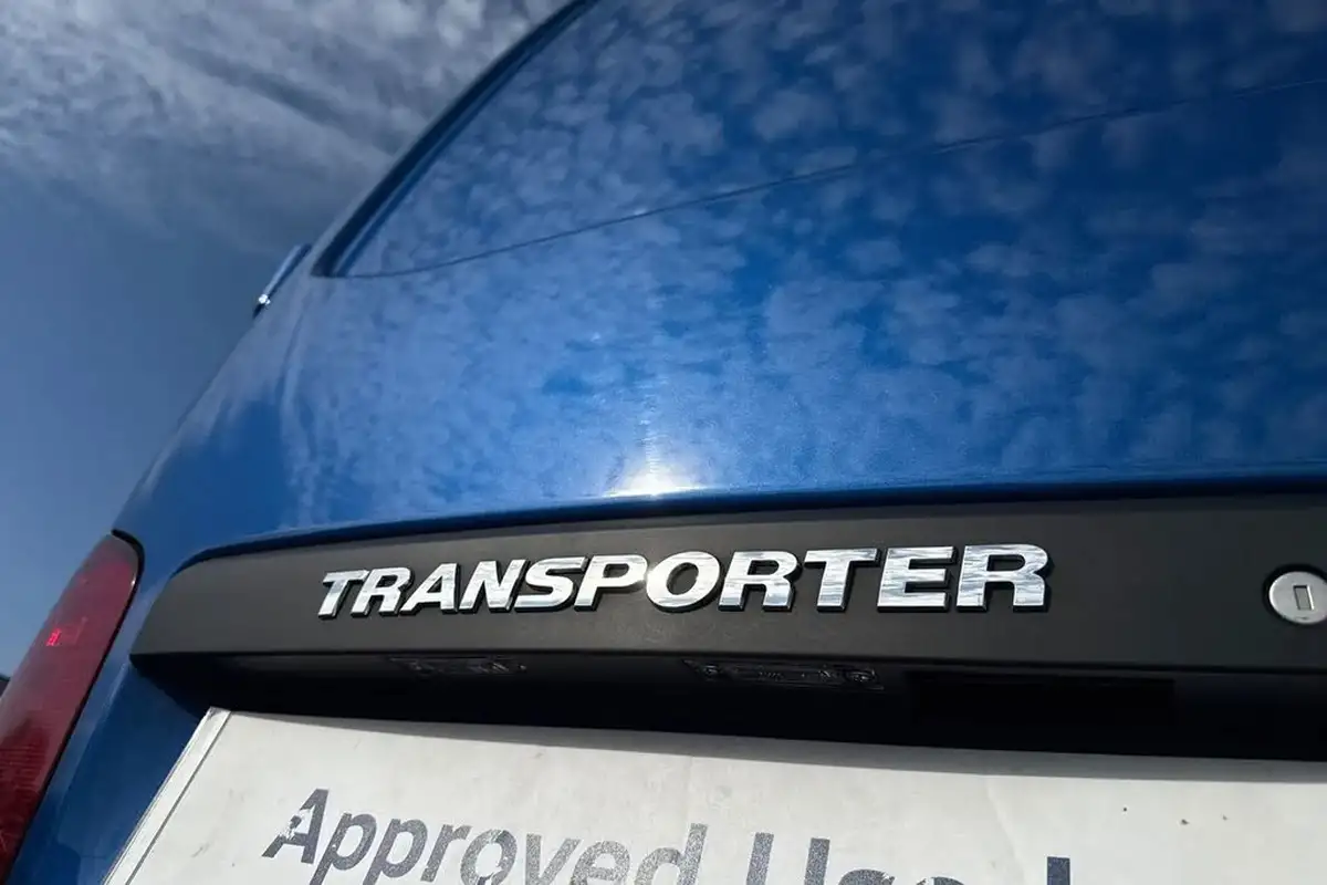 2024-volkswagen-transporter-big-32
