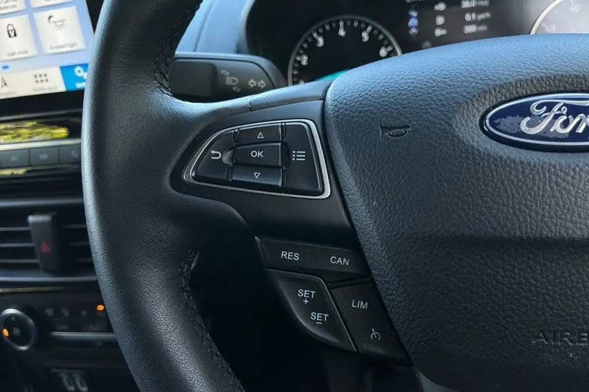 2018-ford-ecosport-10t-titanium-125ps-ss-big-31