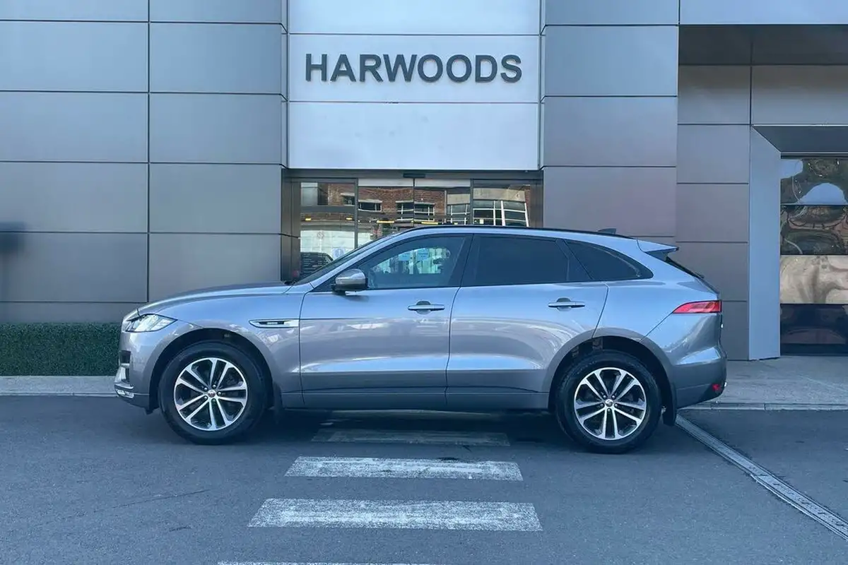 2019-jaguar-f-pace-20-i4d-r-sport-180ps-awd-auto-big-9
