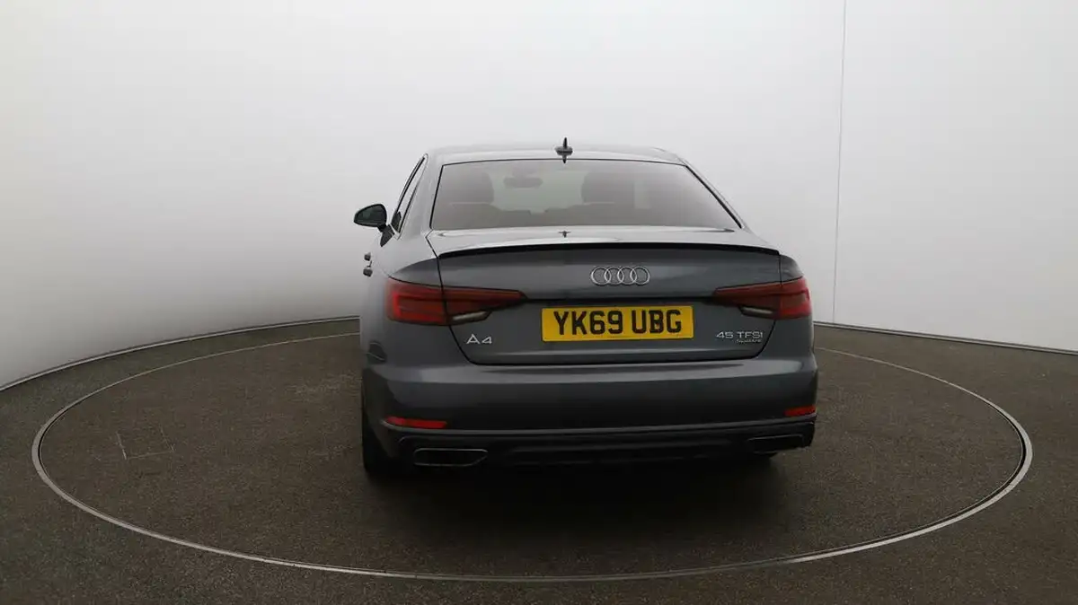 2019-audi-a4-20-45-tfsi-black-edition-big-59