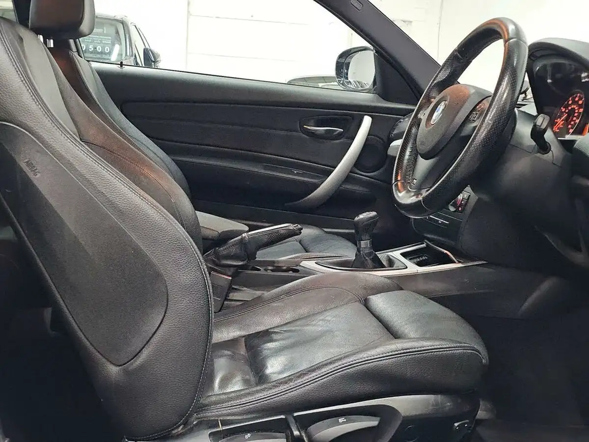 2012-bmw-1-series-20-120i-sport-plus-edition-coupe-big-10