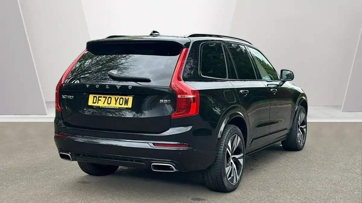 2021-volvo-xc90-20td-b5-r-design-big-1