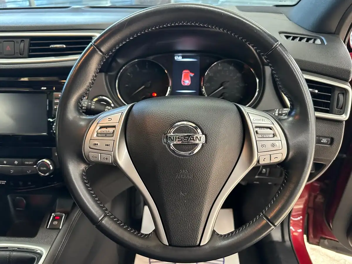 2017-nissan-qashqai-12-dig-t-n-vision-18in-big-30
