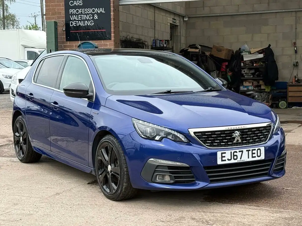 2018-peugeot-308-16-bluehdi-gt-line-big-12