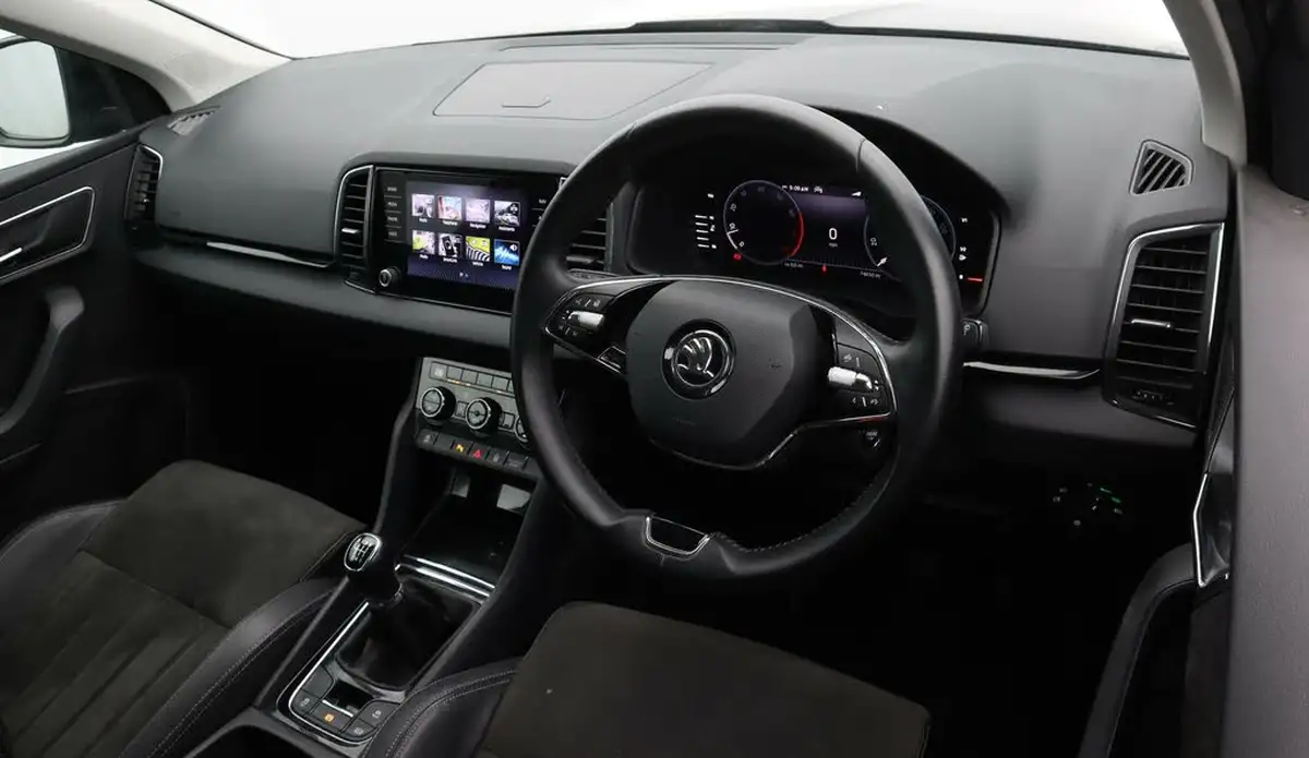 2022-skoda-karoq-15-tsi-se-l-big-9