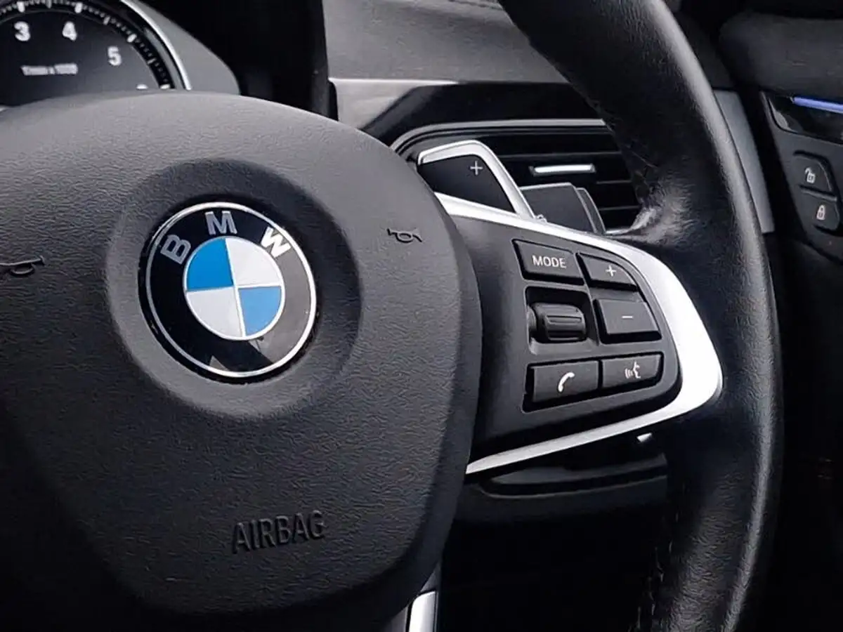 2021-bmw-x1-20-sdrive20i-sport-big-10