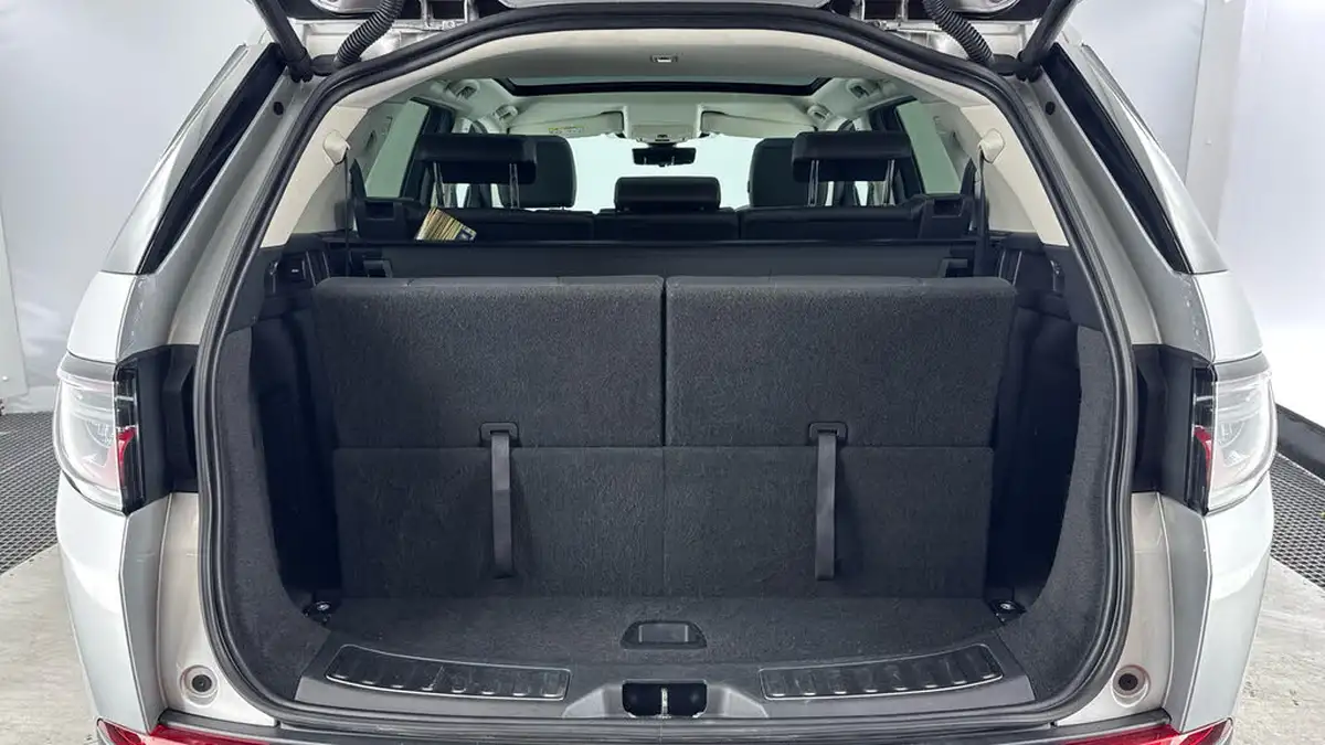 2019-land-rover-discovery-sport-20-p250-hse-big-14