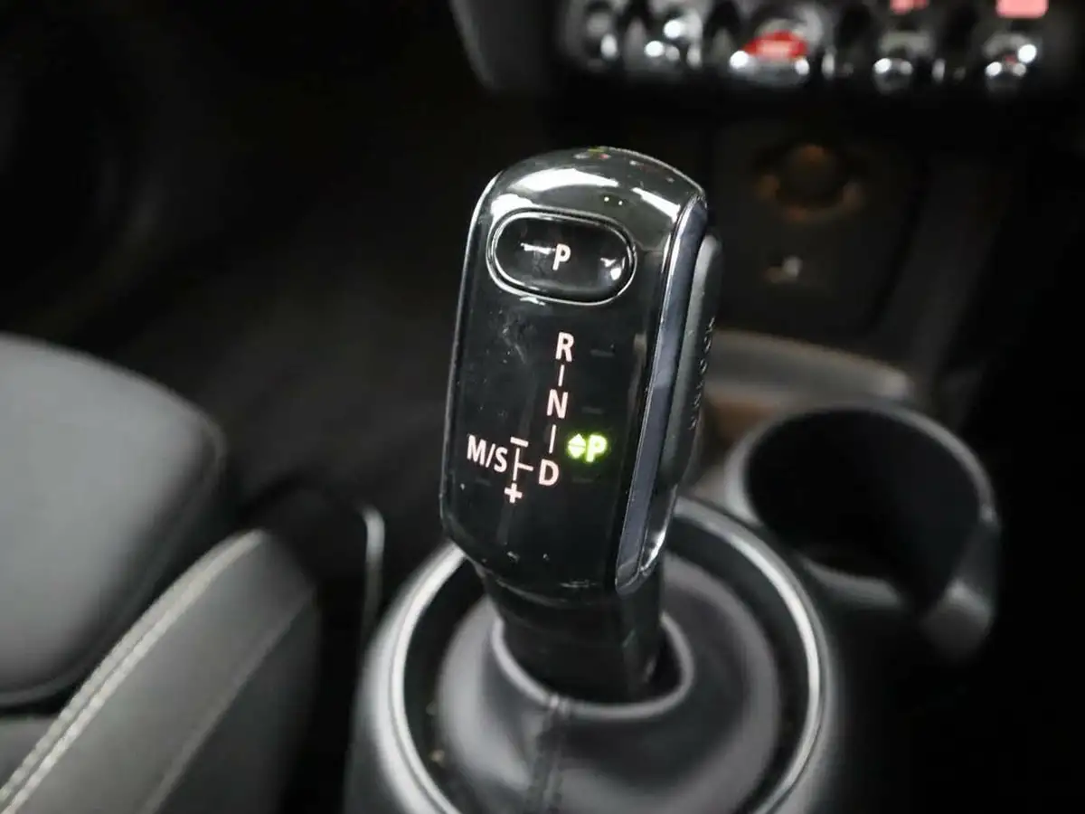 2022-mini-cooper-20-cooper-s-classic-hatchback-5d-auto-big-19
