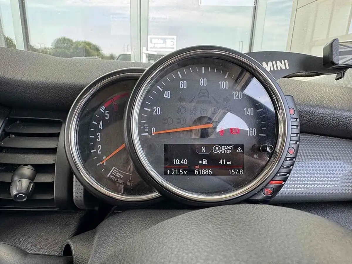 2014-mini-cooper-15td-cooper-d-5d-big-33