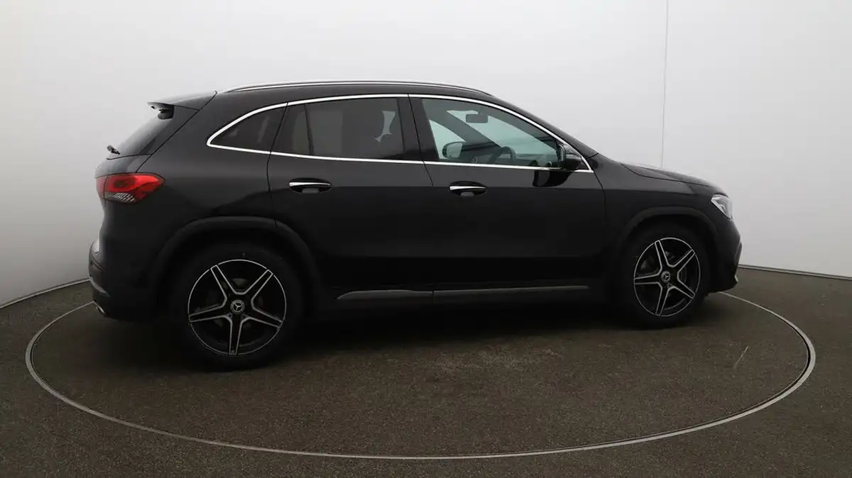 2023-mercedes-benz-gla-class-13-gla-200-amg-line-premium-station-wagon-big-49