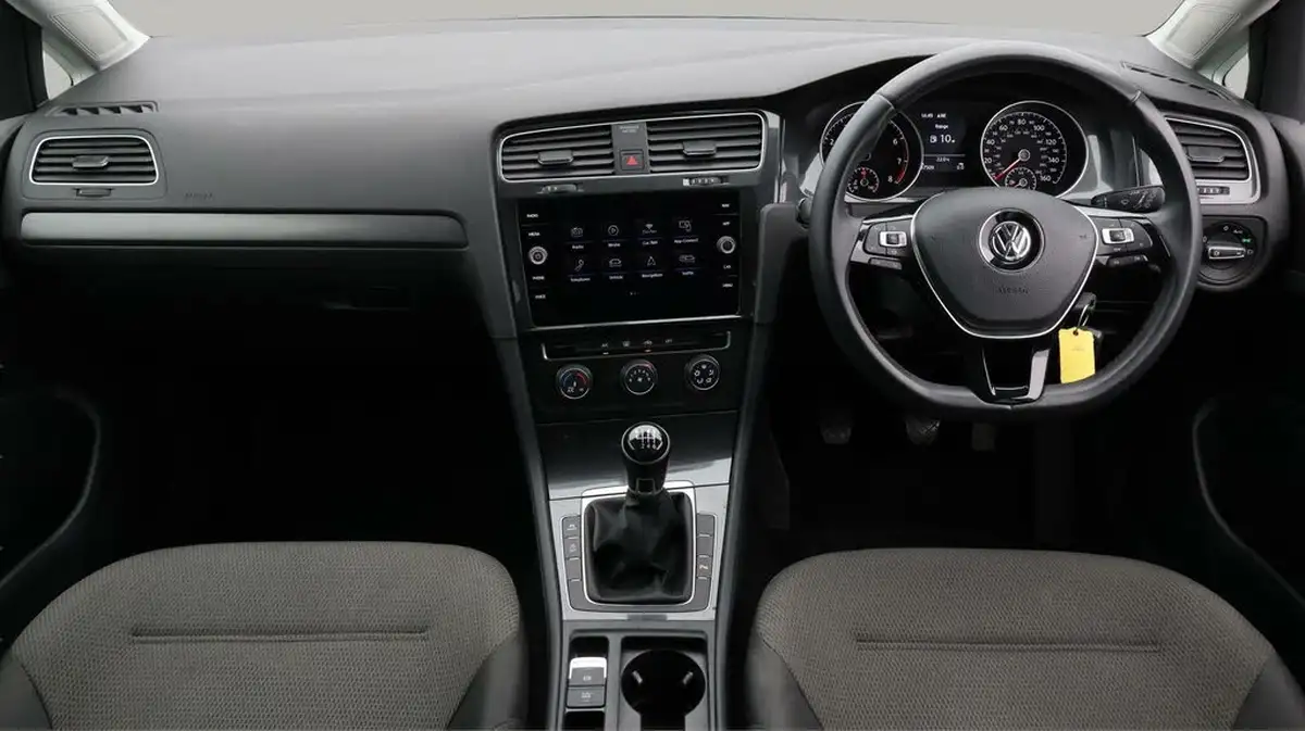 2019-volkswagen-golf-sv-15-tsi-match-edition-130ps-big-13
