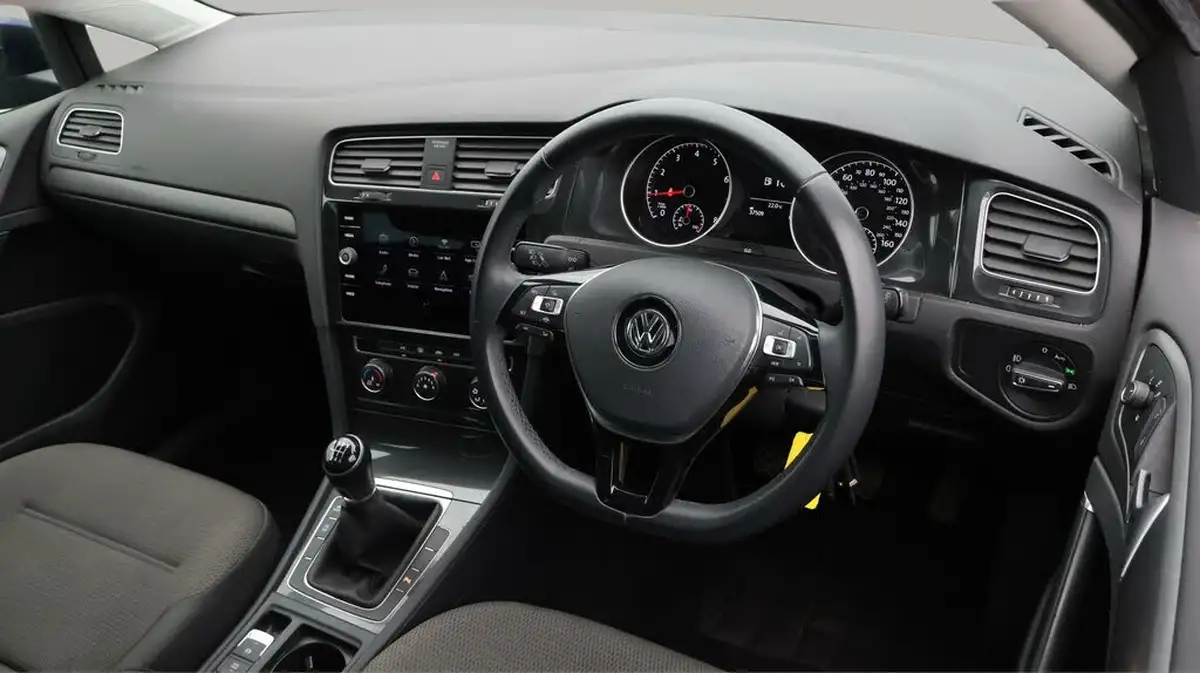 2019-volkswagen-golf-sv-15-tsi-match-edition-130ps-big-9