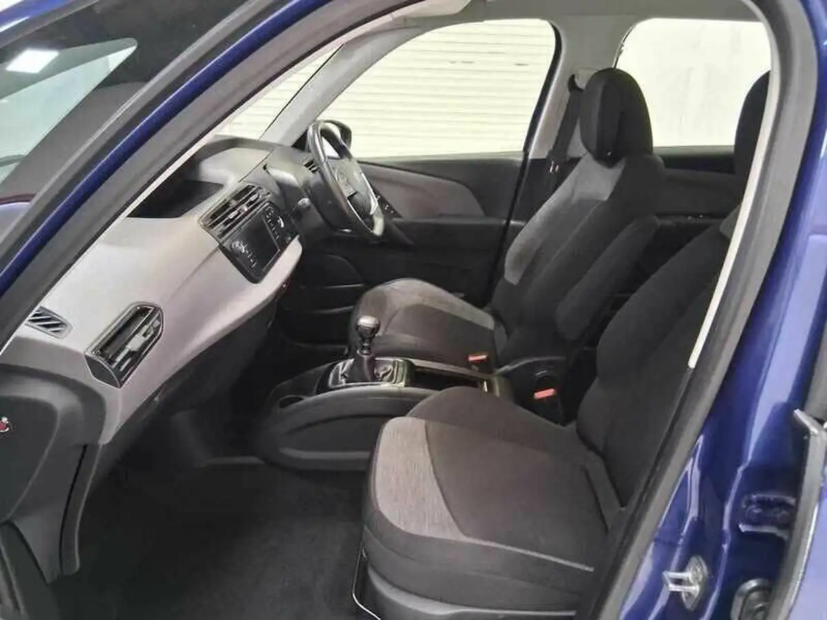 2018-citroen-grand-c4-spacetourer-16bluehdi-touch-edition-120ps-big-15