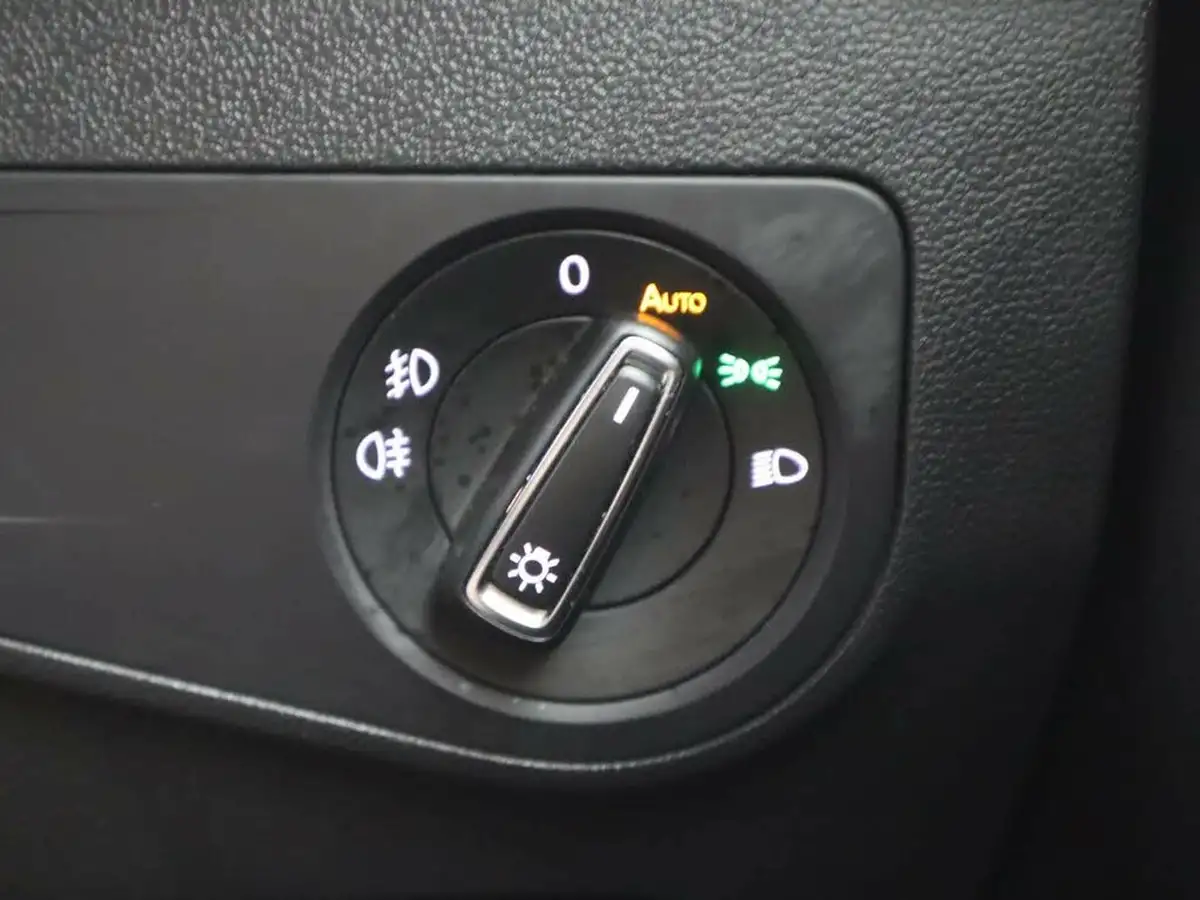 2021-volkswagen-tiguan-allspace-20tdi-match-4motion-dsg-big-40