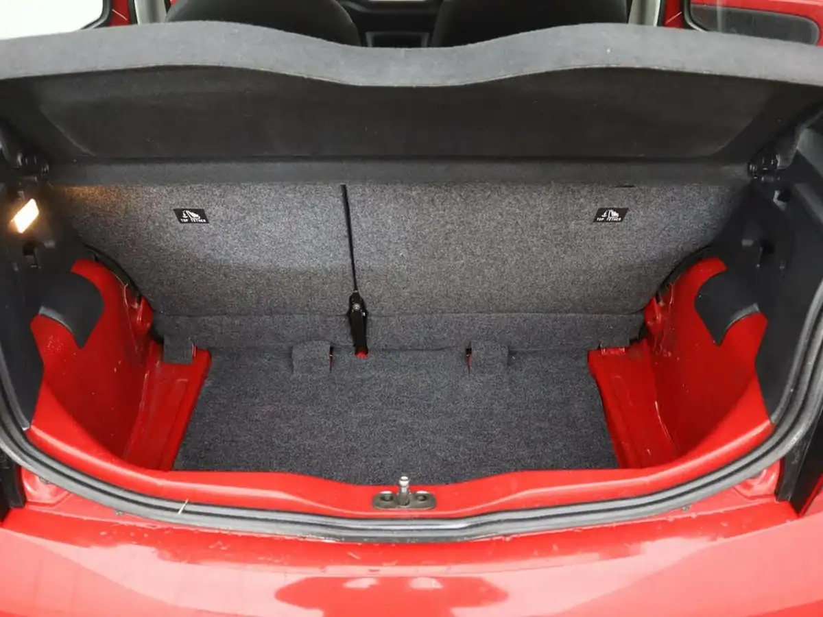 2021-skoda-citigo-e-se-big-8