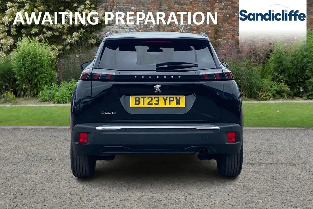 2023-peugeot-2008-suv-12-puretech-active-premium-big-2
