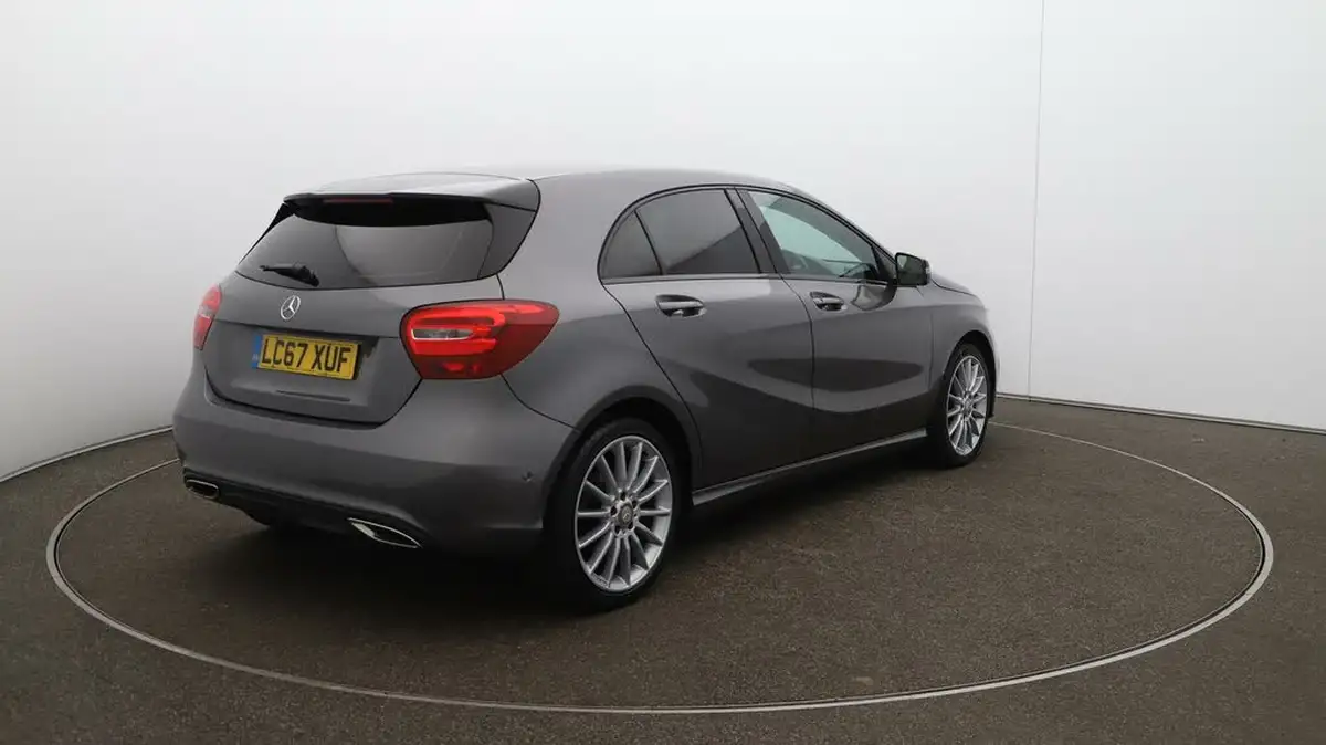 2018-mercedes-benz-a-class-15d-a180d-sport-109ps-executivess-hatchback-5d-7g-dct-big-51