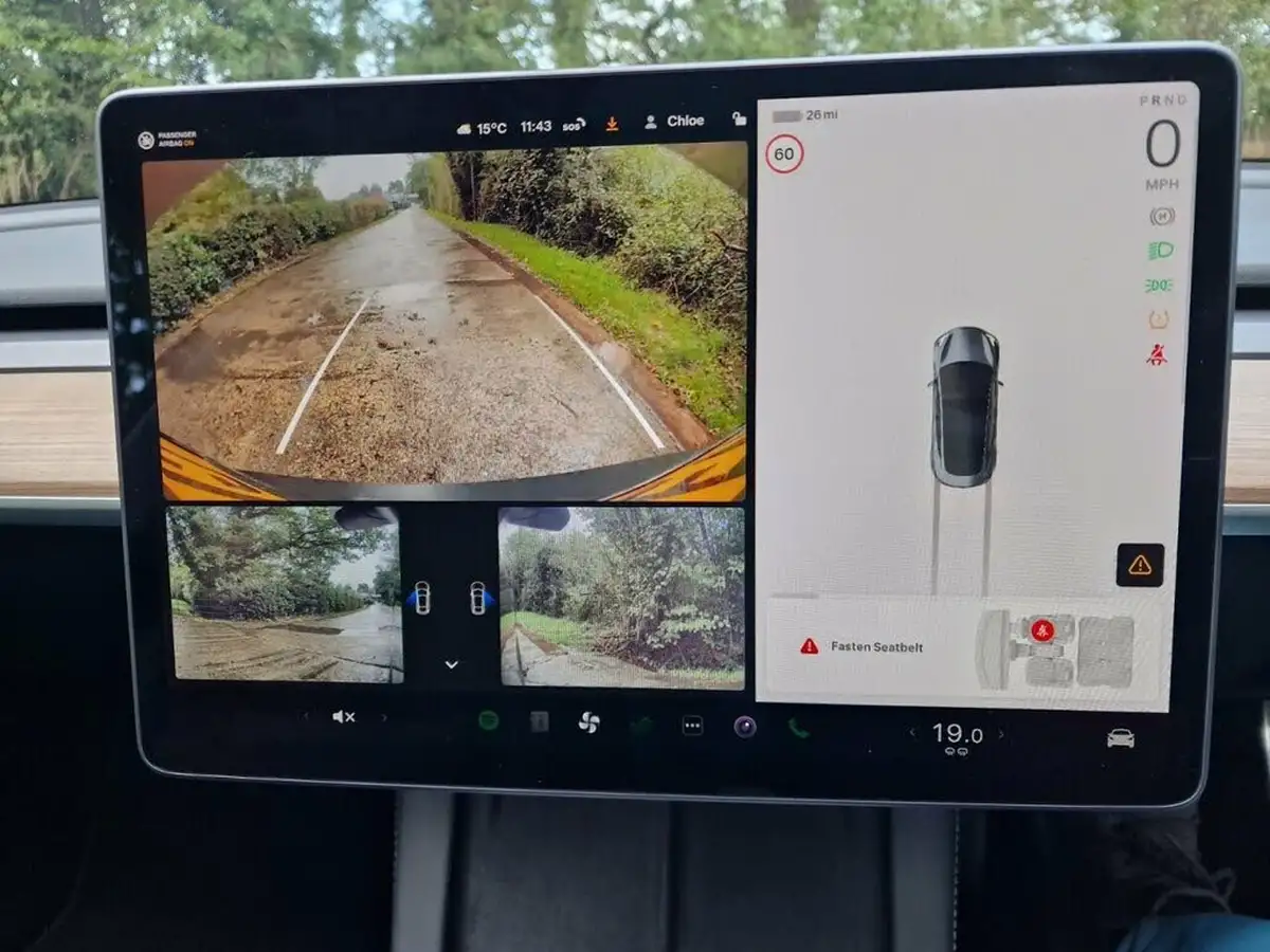 2021-tesla-model-3-e-standard-plus-big-34
