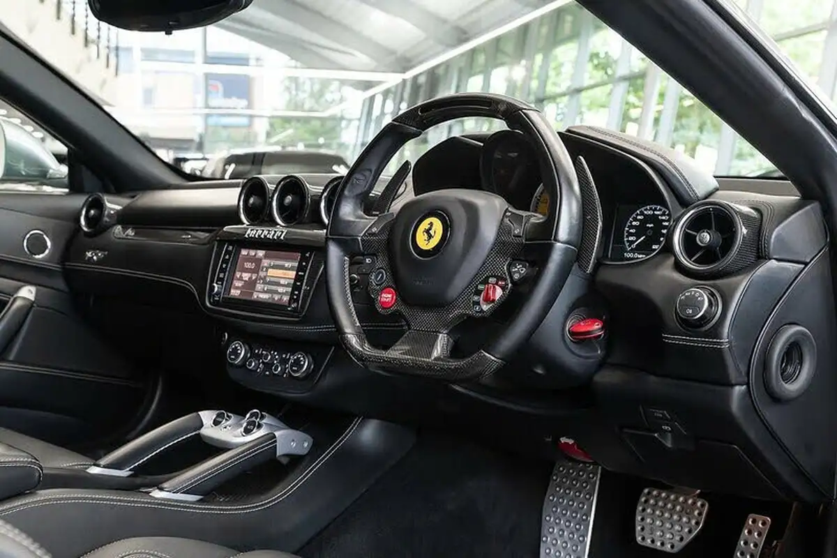 2012-ferrari-ff-63-big-2