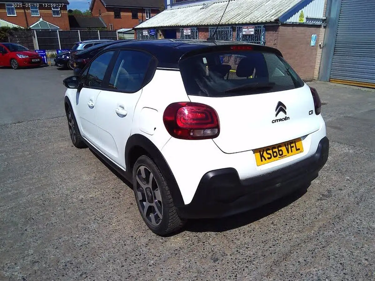 2017-citroen-c3-12-puretech-flair-82ps-big-3