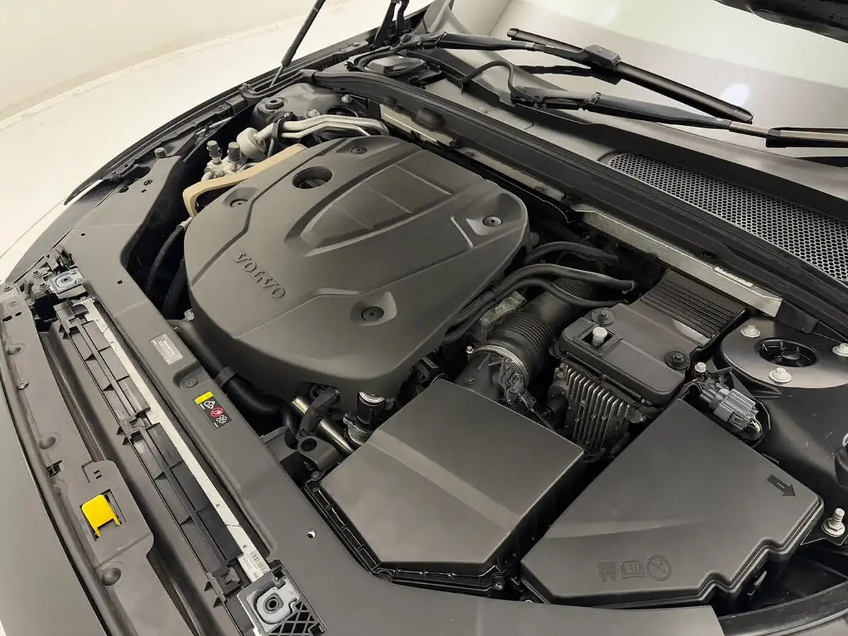 2020-volvo-v60-20td-d4-momentum-plus-geartronic-big-36