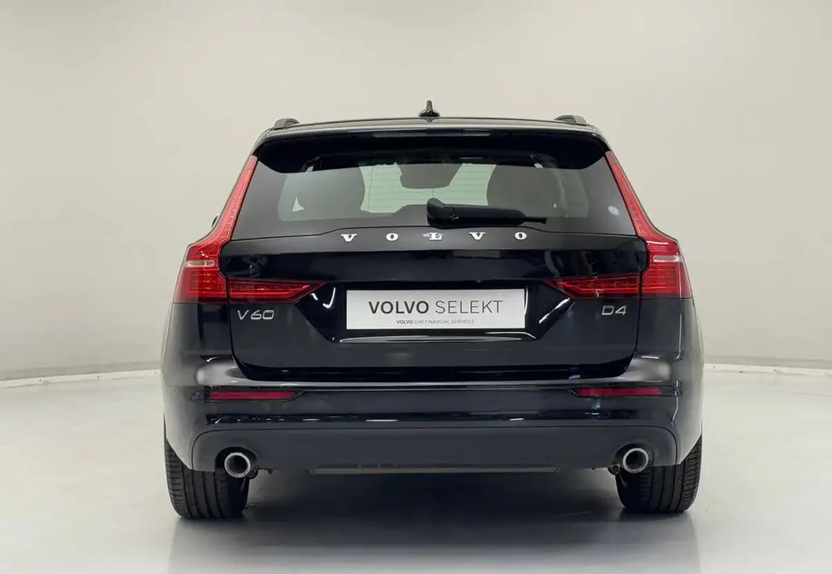 2020-volvo-v60-20td-d4-momentum-plus-geartronic-big-12