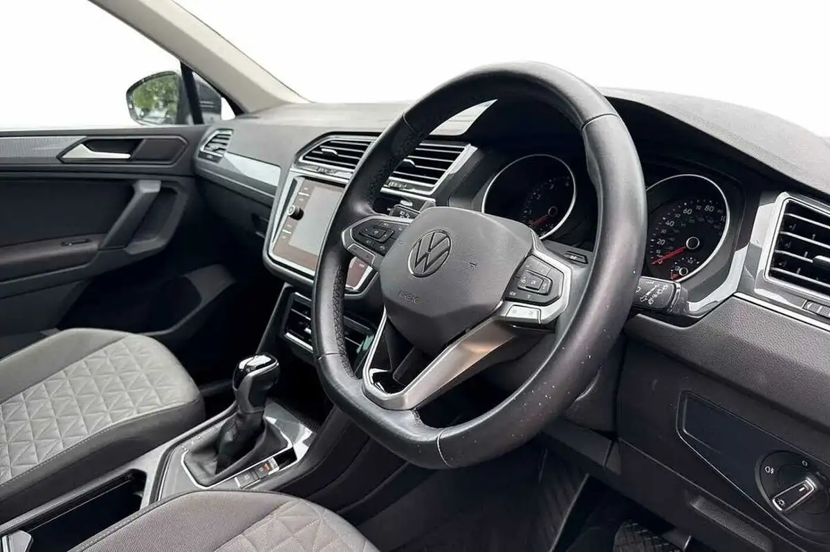 2021-volkswagen-tiguan-15-tsi-life-150ps-dsg-big-5
