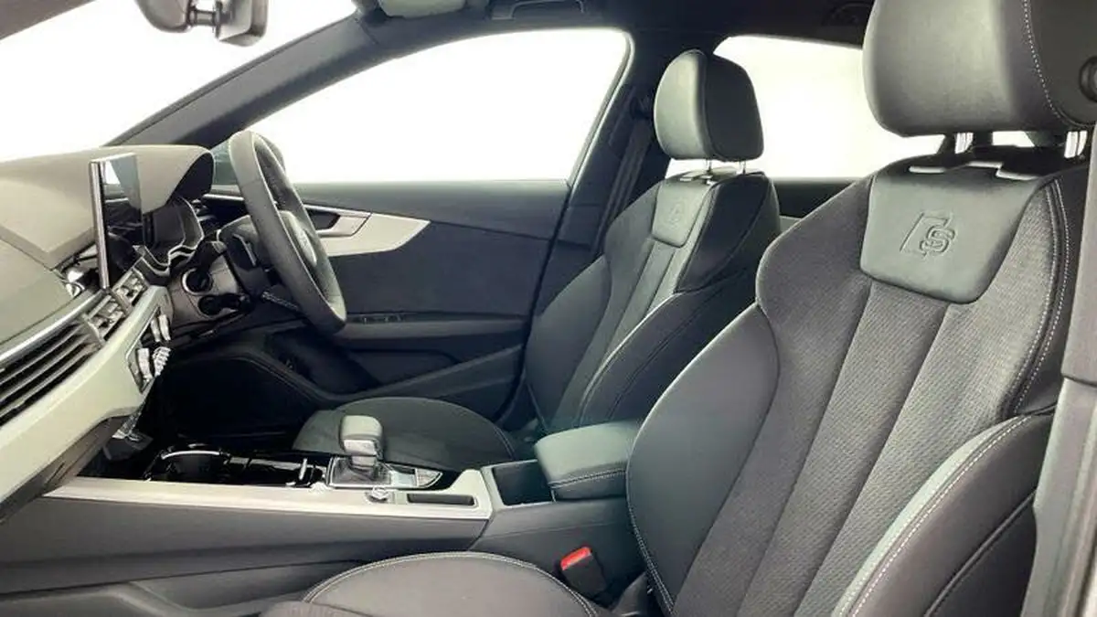 2024-audi-a4-20-35-tfsi-s-line-big-41