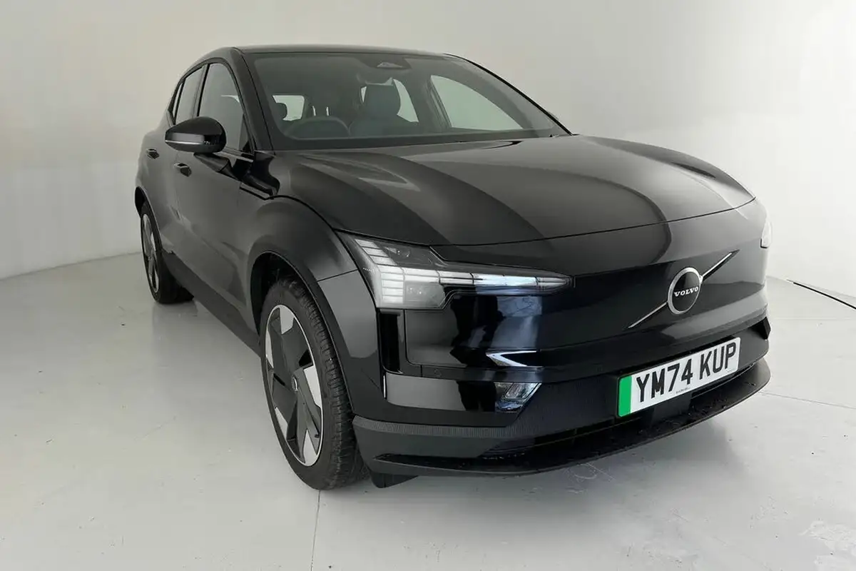 2024-volvo-ex30-e-single-motor-plus-extended-range-big-26