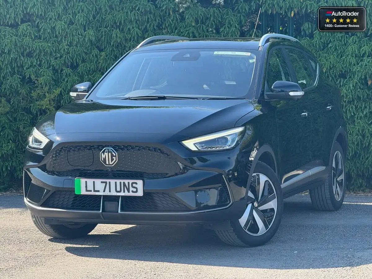 2021-mg-zs-suv-e-trophy-ev-big-29